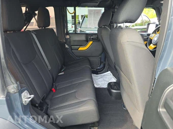 2018 Jeep Wrangler JK Unlimited Sport S - miniatura 16