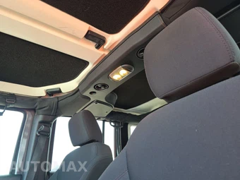 2018 Jeep Wrangler JK Unlimited Sport S - miniatura 17