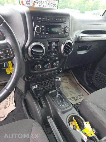 2018 Jeep Wrangler JK Unlimited Sport S - miniatura 6