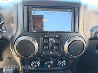 2018 Jeep Wrangler JK Unlimited Sport S - miniatura 10