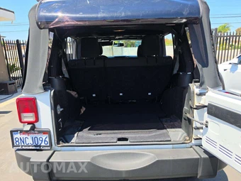 2018 Jeep Wrangler JK Unlimited Sport S - miniatura 14