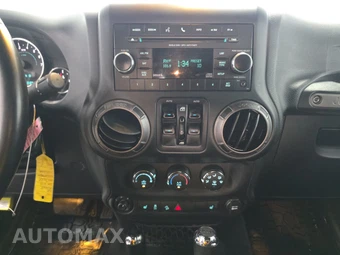 2018 Jeep Wrangler JK Unlimited Sport S - miniatura 11