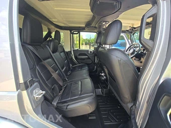 2018 Jeep Wrangler Unlimited Sahara - miniatura 13