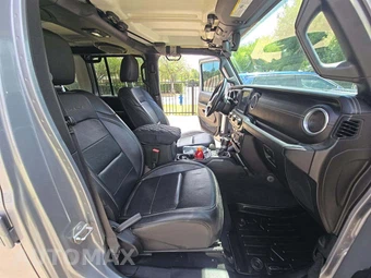 2018 Jeep Wrangler Unlimited Sahara - miniatura 15