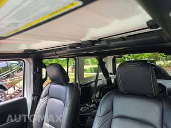 2018 Jeep Wrangler Unlimited Sahara - miniatura 11
