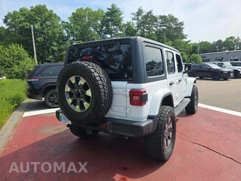 2018 Jeep Wrangler Unlimited Sahara - miniatura 3