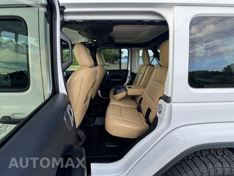2018 Jeep Wrangler Unlimited Sahara - miniatura 23