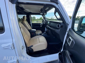 2018 Jeep Wrangler Unlimited Sahara - miniatura 40