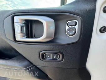 2018 Jeep Wrangler Unlimited Sahara - miniatura 59