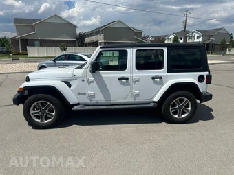 2018 Jeep Wrangler Unlimited Sahara - miniatura 4