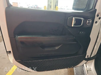2018 Jeep Wrangler Unlimited Sahara - miniatura 9