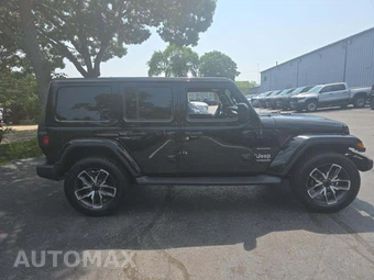 2018 Jeep Wrangler Unlimited Sahara - miniatura 4