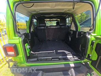 2018 Jeep Wrangler Unlimited Sahara - miniatura 14