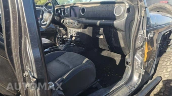 2018 Jeep Wrangler Unlimited Sahara - miniatura 30