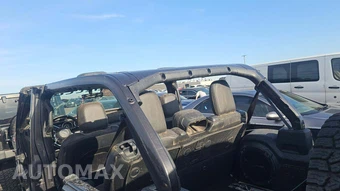 2018 Jeep Wrangler Unlimited Sahara - miniatura 32