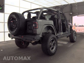 2018 Jeep Wrangler Unlimited Sahara - miniatura 4