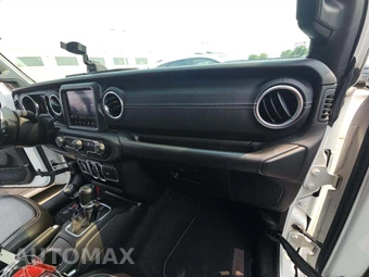 2018 Jeep Wrangler Unlimited Sahara - miniatura 19