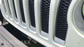 2018 Jeep Wrangler Unlimited Sahara - miniatura 20