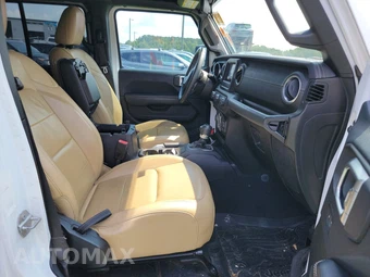 2018 Jeep Wrangler Unlimited Sahara - miniatura 8