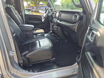 2018 Jeep Wrangler Unlimited Sahara - miniatura 18