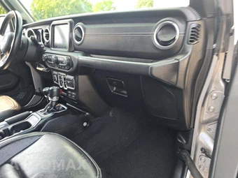 2018 Jeep Wrangler Unlimited Sahara - miniatura 19