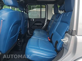 2018 Jeep Wrangler Unlimited Sahara - miniatura 13