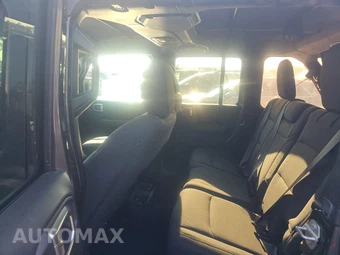2018 Jeep Wrangler Unlimited Sahara - miniatura 13