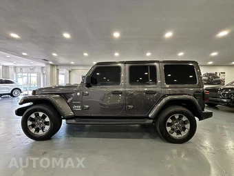 2018 Jeep Wrangler Unlimited Sahara - miniatura 4