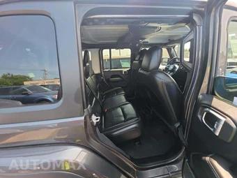 2018 Jeep Wrangler Unlimited Sahara - miniatura 16