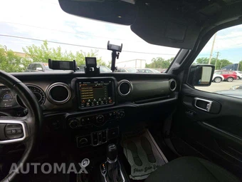 2018 Jeep Wrangler Unlimited Sahara - miniatura 10
