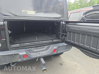 2018 Jeep Wrangler Unlimited Sahara - miniatura 14