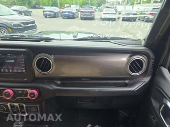 2018 Jeep Wrangler Unlimited Sahara - miniatura 19