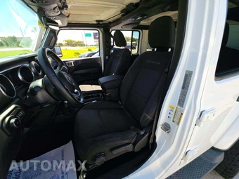 2018 Jeep Wrangler Unlimited Sahara - miniatura 6