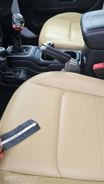 2018 Jeep Wrangler Unlimited Sahara - miniatura 29