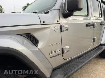 2018 Jeep Wrangler Unlimited Sahara - miniatura 13