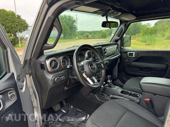 2018 Jeep Wrangler Unlimited Sahara - miniatura 27