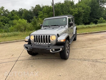 2018 Jeep Wrangler Unlimited Sahara - miniatura 3