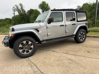 2018 Jeep Wrangler Unlimited Sahara - miniatura 8