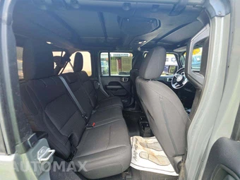 2018 Jeep Wrangler Unlimited Sahara - miniatura 16