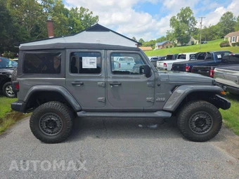 2018 Jeep Wrangler Unlimited Sahara - miniatura 4