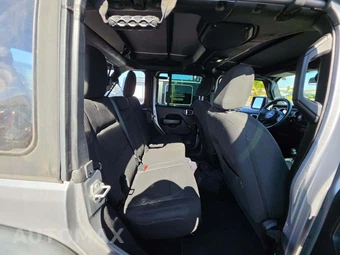 2018 Jeep Wrangler Unlimited Sport - miniatura 16