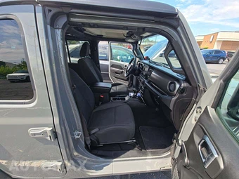 2018 Jeep Wrangler Unlimited Sport - miniatura 17
