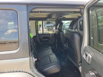 2018 Jeep Wrangler Unlimited Sport S - miniatura 13