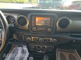 2018 Jeep Wrangler Unlimited Sport S - miniatura 11