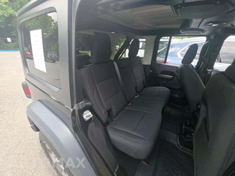 2018 Jeep Wrangler Unlimited Sport S - miniatura 16