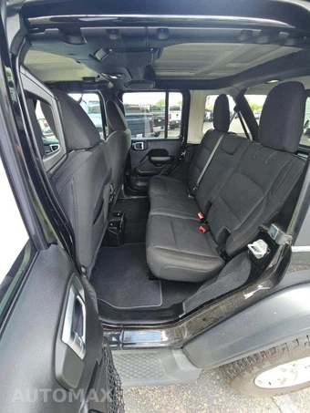 2018 Jeep Wrangler Unlimited Sport S - miniatura 10