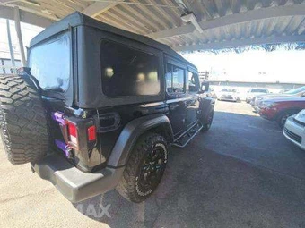 2018 Jeep Wrangler Unlimited Sport S - miniatura 3