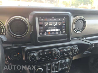 2018 Jeep Wrangler Unlimited Sport S - miniatura 10
