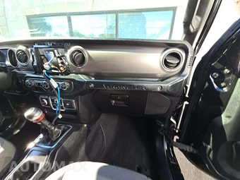 2018 Jeep Wrangler Unlimited Sport S - miniatura 19