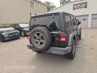 2018 Jeep Wrangler Unlimited Sport S - miniatura 3